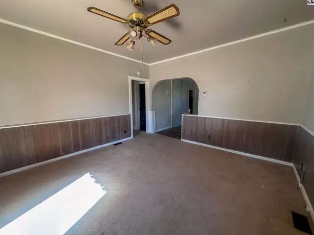 Photo of 110 N Thompson St, Pratt, KS