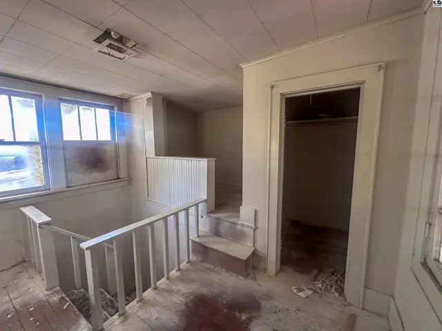 Photo of 110 N Thompson St, Pratt, KS