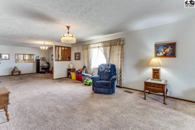 Photo of 9504 W 82nd Ave, Nickerson, KS