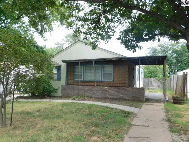Photo of 324 N Howard St, Pratt, KS