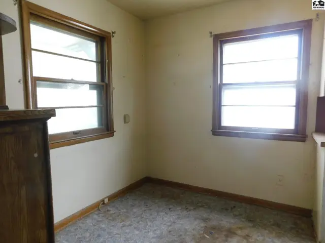Photo of 324 N Howard St, Pratt, KS