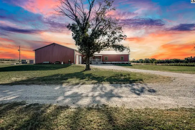 Photo of 2308 18th Ave, Lindsborg, KS