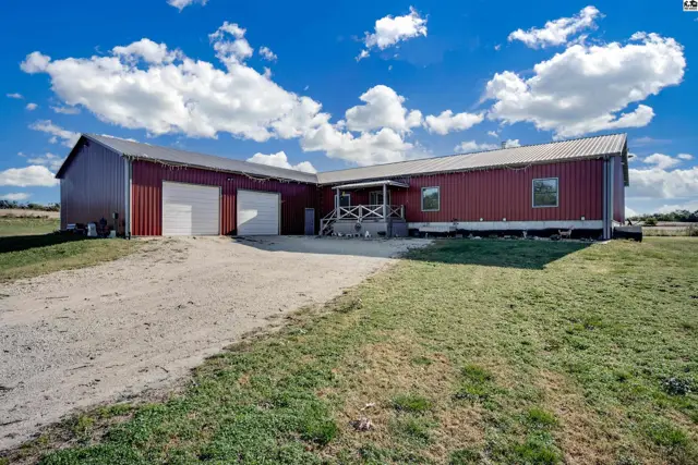 Photo of 2308 18th Ave, Lindsborg, KS