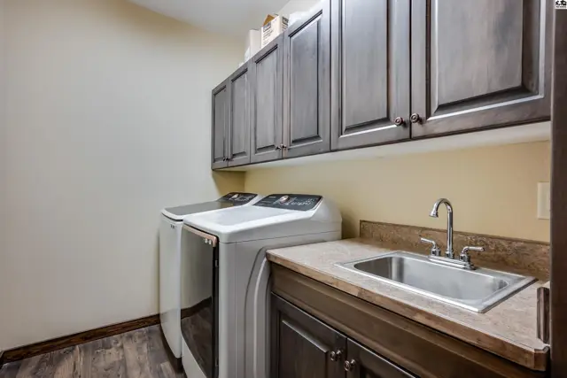 Photo of 2308 18th Ave, Lindsborg, KS