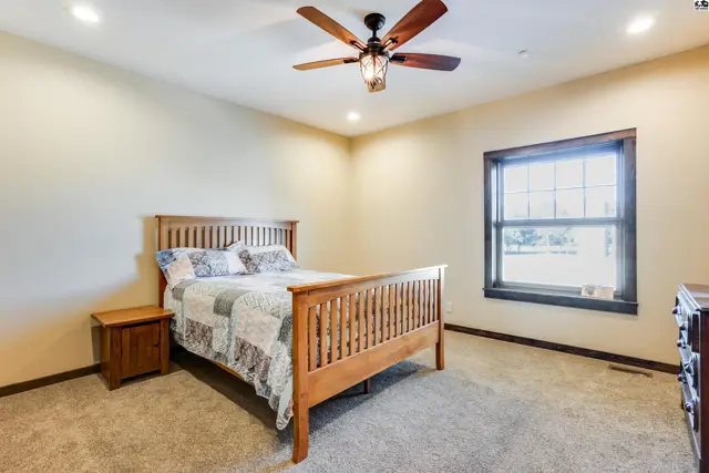 Photo of 2308 18th Ave, Lindsborg, KS