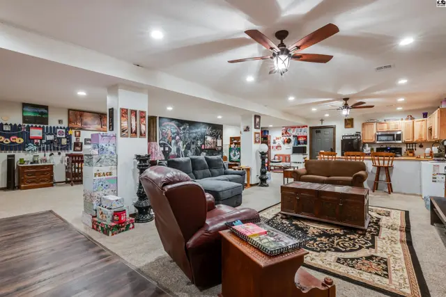 Photo of 2308 18th Ave, Lindsborg, KS