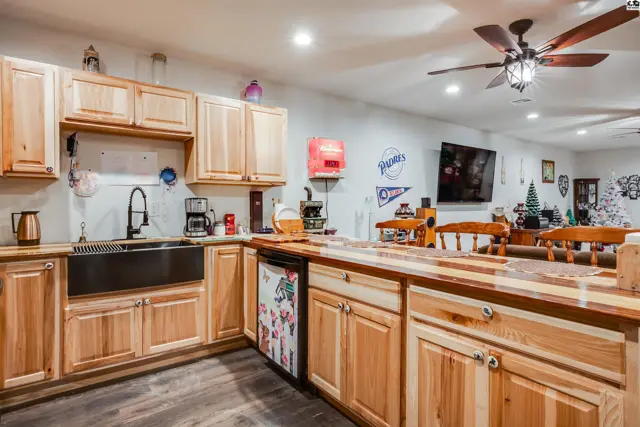 Photo of 2308 18th Ave, Lindsborg, KS