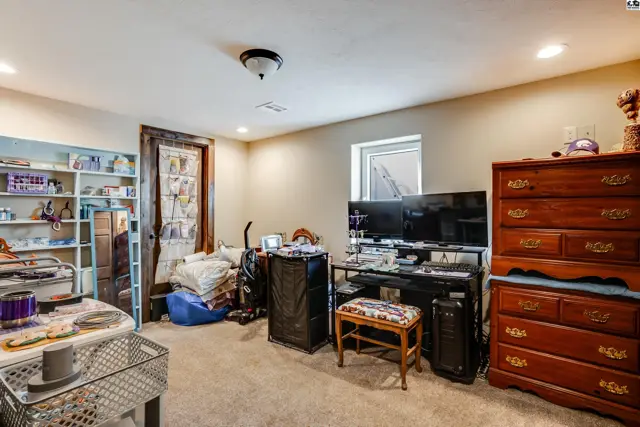 Photo of 2308 18th Ave, Lindsborg, KS