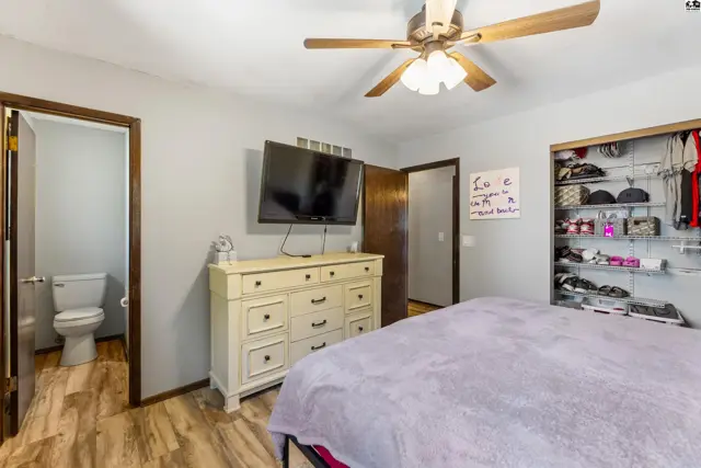 Photo of 605 S Walnut St, South Hutchinson, KS