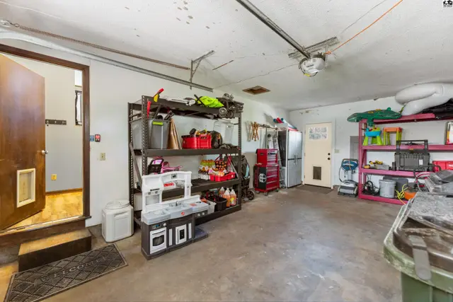 Photo of 605 S Walnut St, South Hutchinson, KS
