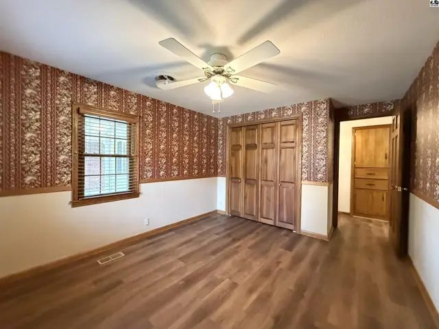 Photo of 2608 Derenda Dr, Hutchinson, KS
