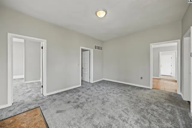 Photo of 120 W 4th St, Assaria, KS