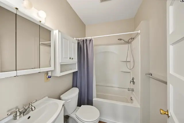Photo of 120 W 4th St, Assaria, KS