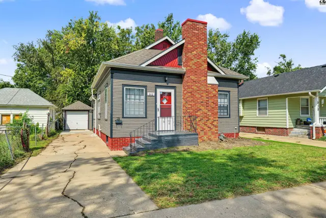 Photo of 442 W Putnam Ave, Salina, KS