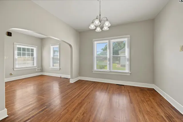 Photo of 442 W Putnam Ave, Salina, KS