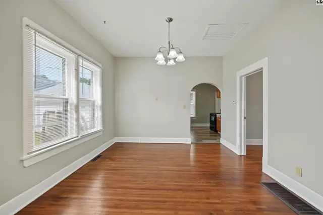 Photo of 442 W Putnam Ave, Salina, KS