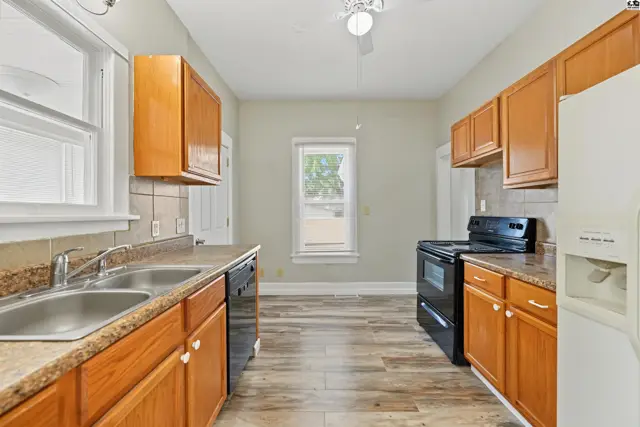 Photo of 442 W Putnam Ave, Salina, KS