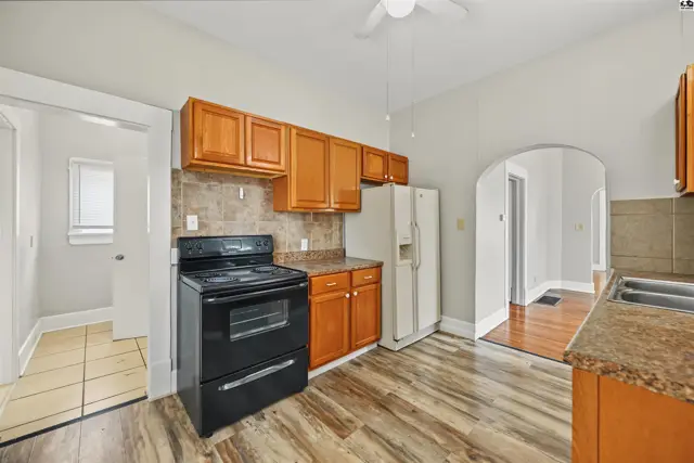 Photo of 442 W Putnam Ave, Salina, KS
