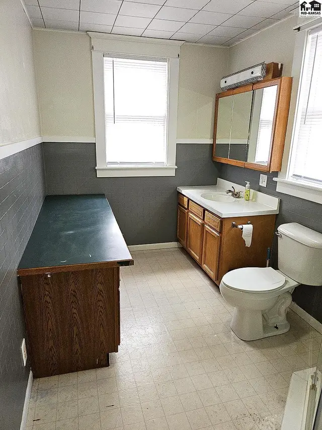 Photo of 107 N. Chestnut St, McPherson, KS