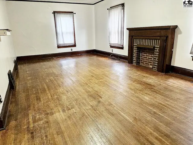 Photo of 107 N. Chestnut St, McPherson, KS