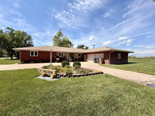 Photo of 2201 Northridge Rd, Hutchinson, KS