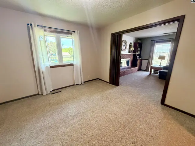 Photo of 2201 Northridge Rd, Hutchinson, KS