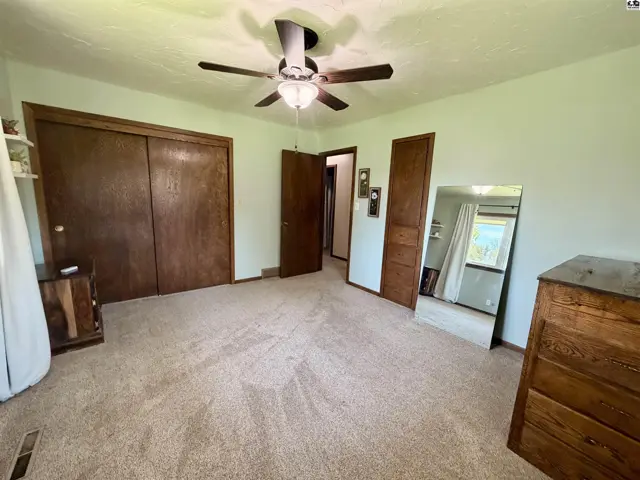 Photo of 2201 Northridge Rd, Hutchinson, KS