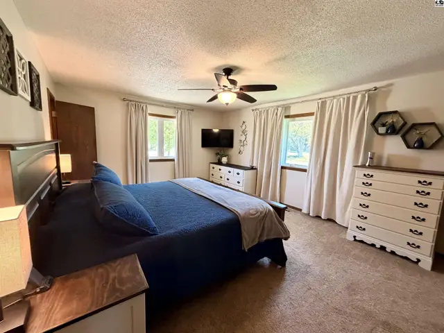 Photo of 2201 Northridge Rd, Hutchinson, KS