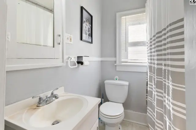 Photo of 96 N Sedgwick Ave, Haven, KS