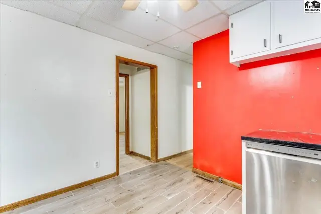 Photo of 411 Santa Fe St, Halstead, KS