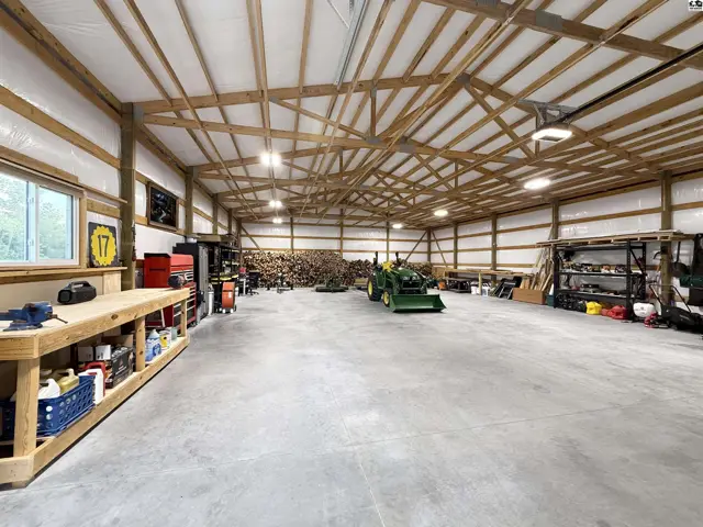 Photo of 6719 E 43rd Ave, Hutchinson, KS