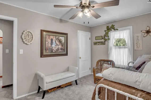 Photo of 515 S High St, Newton, KS