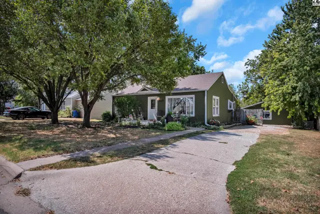 Photo of 515 S High St, Newton, KS