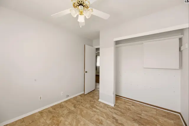 Photo of 1711 James St, Hutchinson, KS