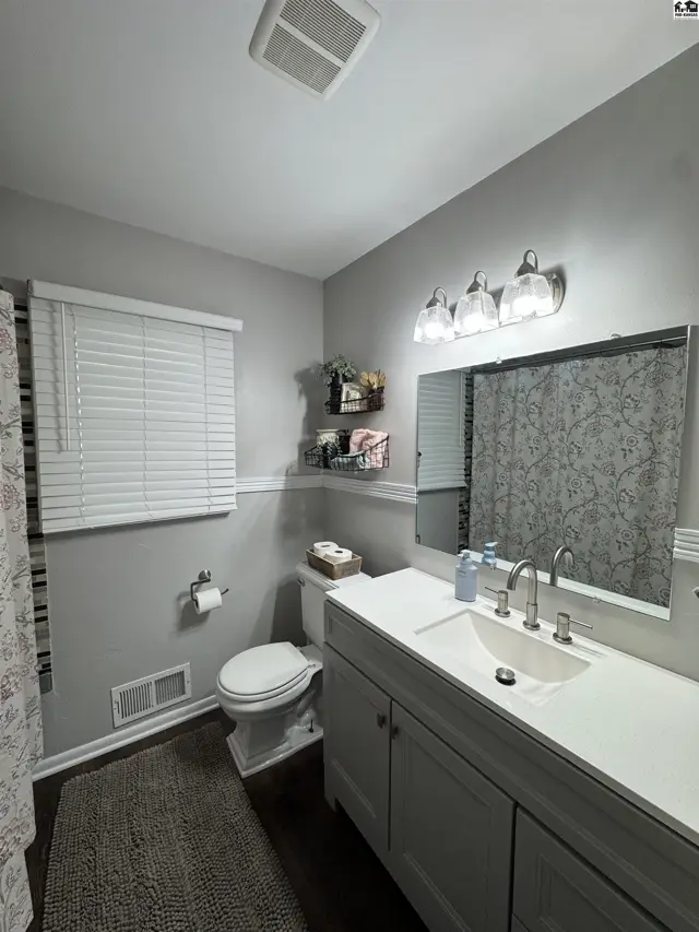 Photo of 802 Larimer St, Pratt, KS
