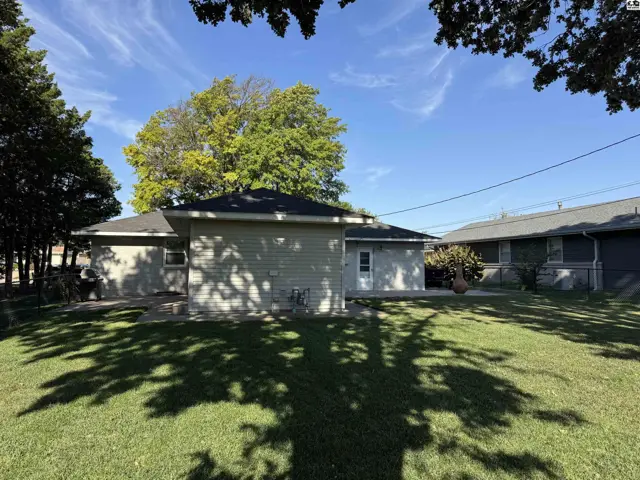Photo of 802 Larimer St, Pratt, KS