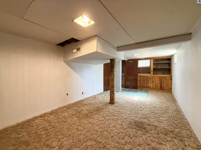 Photo of 305 W 15th Ave, Hutchinson, KS