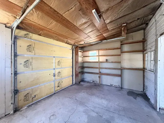 Photo of 305 W 15th Ave, Hutchinson, KS