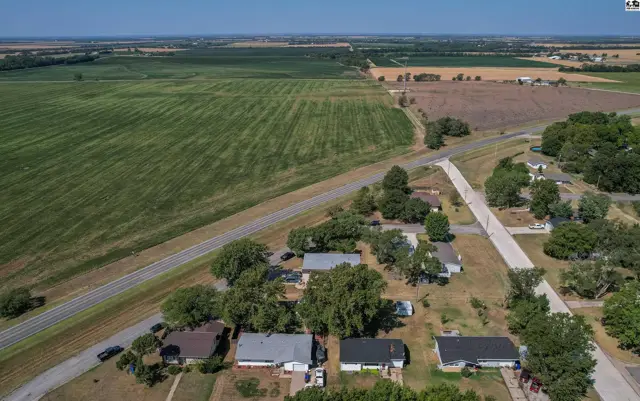 Photo of 806 S Edwards Ave, Moundridge, KS