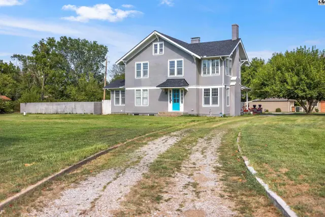 Photo of 2100 N Monroe St, Hutchinson, KS