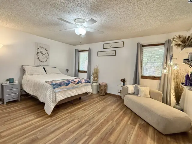 Photo of 3912 Mission Dr, Hutchinson, KS
