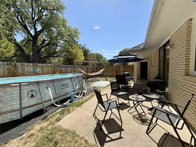 Photo of 3912 Mission Dr, Hutchinson, KS