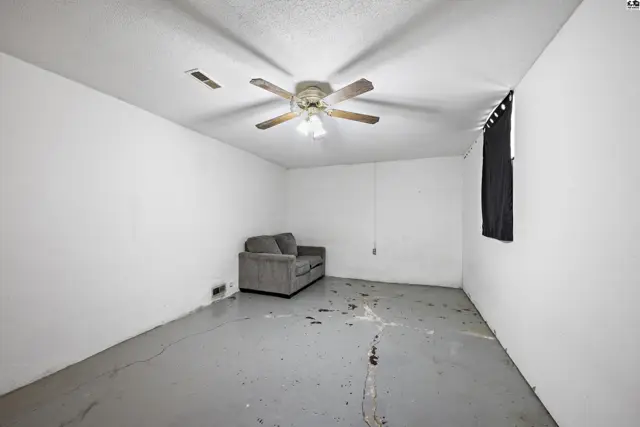 Photo of 322 S Ash St, McPherson, KS