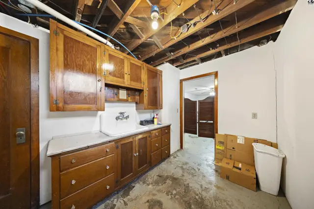 Photo of 322 S Ash St, McPherson, KS