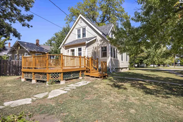 Photo of 322 S Ash St, McPherson, KS