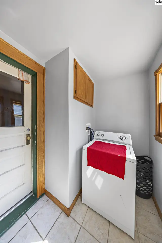 Photo of 322 S Ash St, McPherson, KS