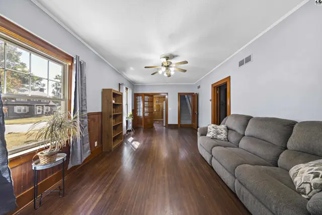 Photo of 322 S Ash St, McPherson, KS