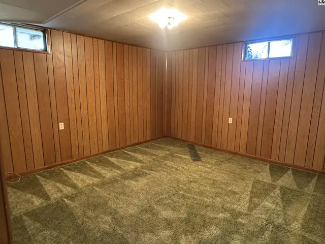 Photo of 914 Sioux Rd, Lindsborg, KS