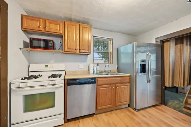 Photo of 213 N Swedonia St, Marquette, KS