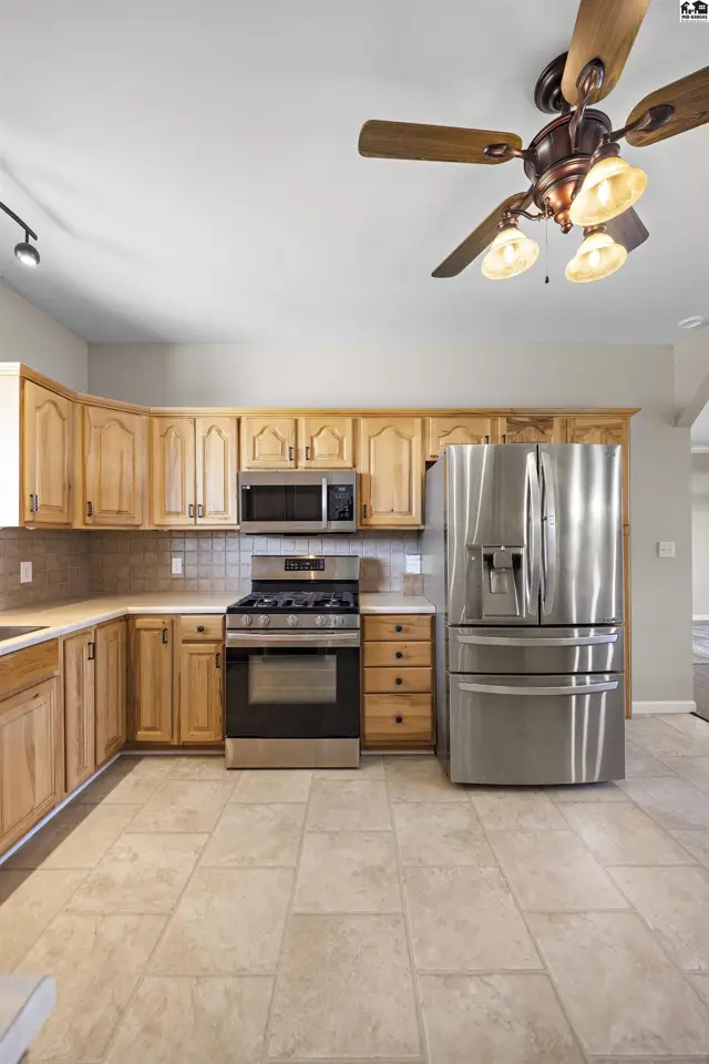 Photo of 105 Jet Cir, Brookville, KS